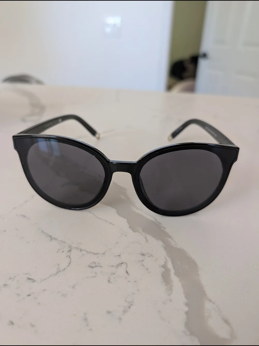 Black Cat-Eye Women's Sunglasses